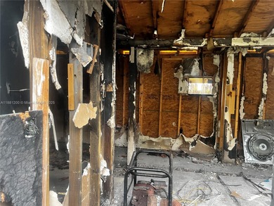 Investor special! Single-family home featuring 3 bedrooms and 2