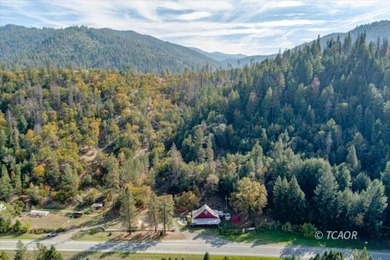 This vintage historical Red Barn in Douglas City, CA, offers a