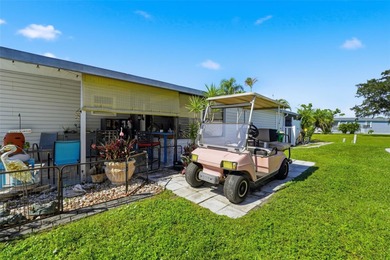 Welcome to 7494 Danvers Circle in beautiful Port Charlotte