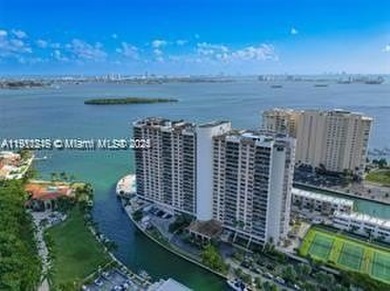 Gorgeous 2 BR & 3 BA unit at prestigious landmark The Cricket