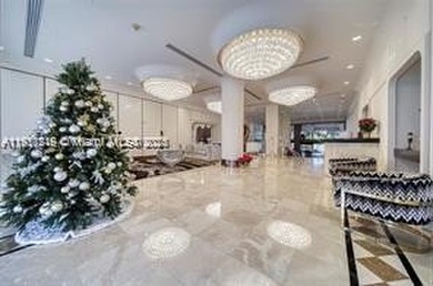 Gorgeous 2 BR & 3 BA unit at prestigious landmark The Cricket