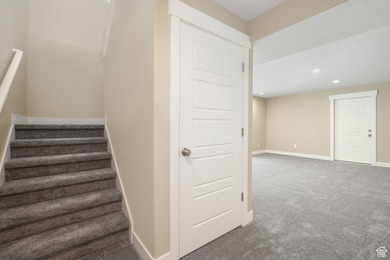 Beautiful home in the Gardens at Ivory Ridge. Great features