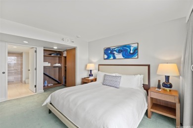 Let us introduce you to this beautifully refined 1-bedroom