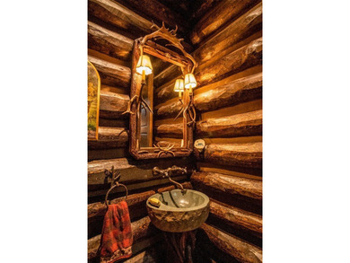 Just minutes from the shopping and fine dining of downtown