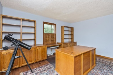 OPEN HOUSE: SATURDAY, OCTOBER 26TH | 12-2PM Now Priced to Sell