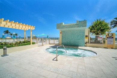 Modern Unit- Studio On the Beach. Located in the most renovated