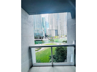 Exquisite Studio Residence in Prime Brickell Location
