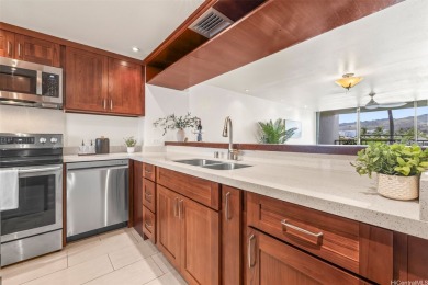 Huge Price Drop! Esplanade in Hawaii Kai. Lovingly renovated 2