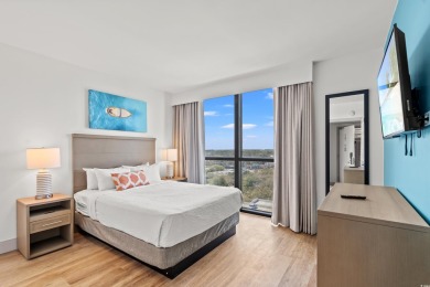 ABSOLUTELY STUNNING!! 3 bedroom, 3 full bathrooms, 14th floor