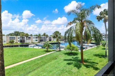 Like Brand New!! Gorgeous and move-in ready! Fabulous