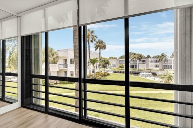 Like Brand New!! Gorgeous and move-in ready! Fabulous