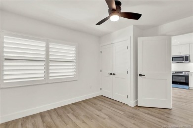 Like Brand New!! Gorgeous and move-in ready! Fabulous