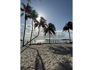 BRIGHT & SPACIOUS 1 BED 1 BATH IN NIRVANA! STAINLESS APPLIANCES