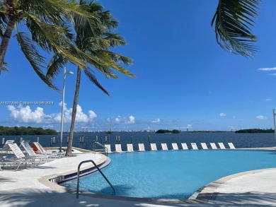 Beautiful 1 bedroom unit with a large balcony, spacious bedroom