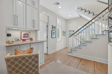 OPEN CANAL VIEWS, FLOATING BOAT SLIPS, ELEVATOR, PREMIER