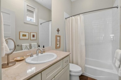 OPEN CANAL VIEWS, FLOATING BOAT SLIPS, ELEVATOR, PREMIER