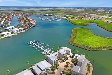 OPEN CANAL VIEWS, FLOATING BOAT SLIPS, ELEVATOR, PREMIER