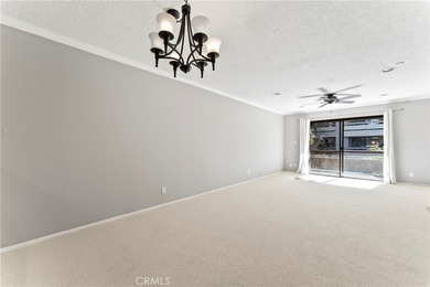 ***Resort style highly sought after Oak Pointe III