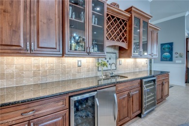 ELEGANT PENTHOUSE - The 3,497 sq ft south facing Beach Bay