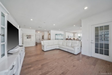 Sought-After Dorchester Suite with a Grand, Premium Location!