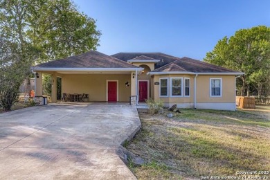 Stunning 4 bed 3 bath home with beautiful new flooring and a