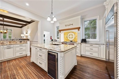 A must-see home, perfect for entertaining! Spacious 2nd-row, 6