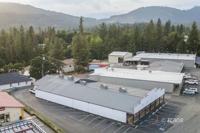 Take advantage of an exceptional business opportunity with this