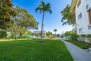 Furnished Large 1BD / 1BA in Mar-Len Gardens - 55+
Spacious