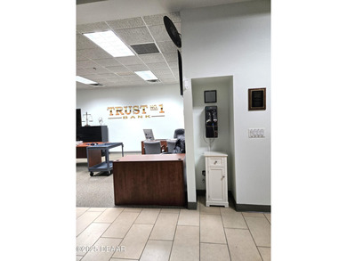 Commercial Building for Sale - GC-RD Zoning | Prime Drive-Thru |