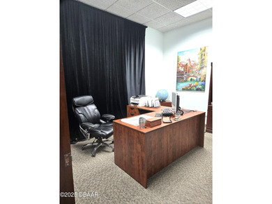 Commercial Building for Sale - GC-RD Zoning | Prime Drive-Thru |