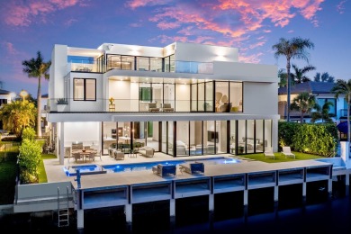 Brilliantly staged in Boca Raton's prestigious Golden Harbour