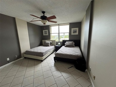 120 Royal Park Dr B4