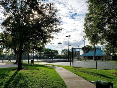 120 Royal Park Dr B4