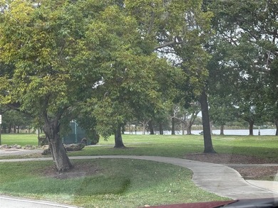 120 Royal Park Dr B4