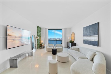 CORNER PENTHOUSE WITH DIRECT BAYFRONT AND SUNSET VIEWS AT