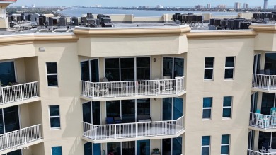 Top-Floor Condo in Halifax Landing - Spectacular River Views &