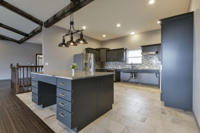 Experience breathtaking Table Rock Lake views and unmatched