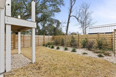 LOCATION, LOCATION, LOCATION! Strategically positioned between