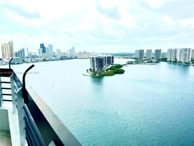 REDUCED PRICE TO $858,000
Beautiful water views in this 30th