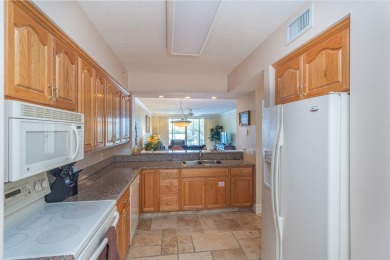 Beautiful 2 bed, 2 bath condo Bay Harbour in Islamorada. This