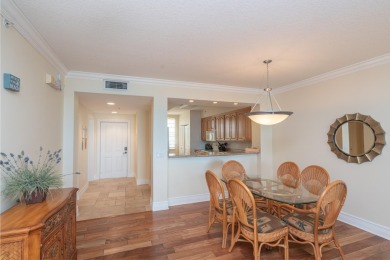 Beautiful 2 bed, 2 bath condo Bay Harbour in Islamorada. This