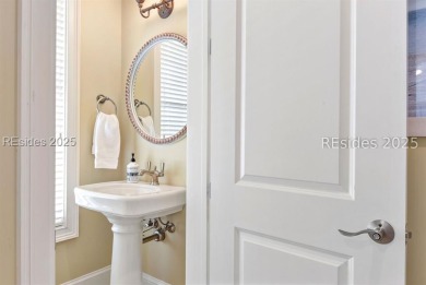 This beautiful oceanside luxury home in the luxurious Burkes