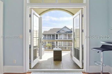 This beautiful oceanside luxury home in the luxurious Burkes