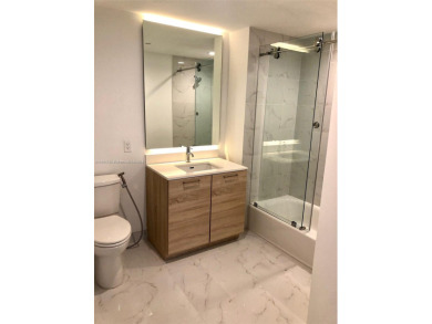 3BD, 3BATH APARTMENT. THE UNIT HAS A PRIVATE ELEVATOR ENTRANCE