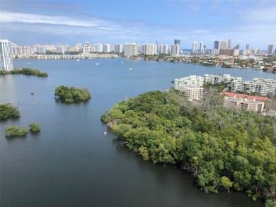 3BD, 3BATH APARTMENT. THE UNIT HAS A PRIVATE ELEVATOR ENTRANCE