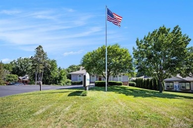 Absolutely pristine office space on prime section of Dixie Hwy