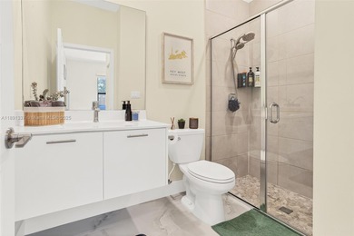 Beautiful 2BD/2.5BA unit at APEX at Park Central in Doral. Open