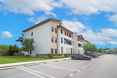 Beautiful 2BD/2.5BA unit at APEX at Park Central in Doral. Open