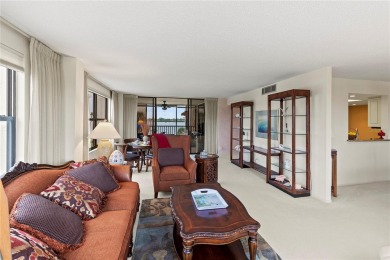 LARGE 3 BED / 3 BATH SIESTA KEY WATERVIEW CONDO AT A GREAT