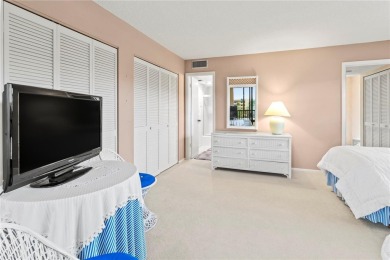 LARGE 3 BED / 3 BATH SIESTA KEY WATERVIEW CONDO AT A GREAT